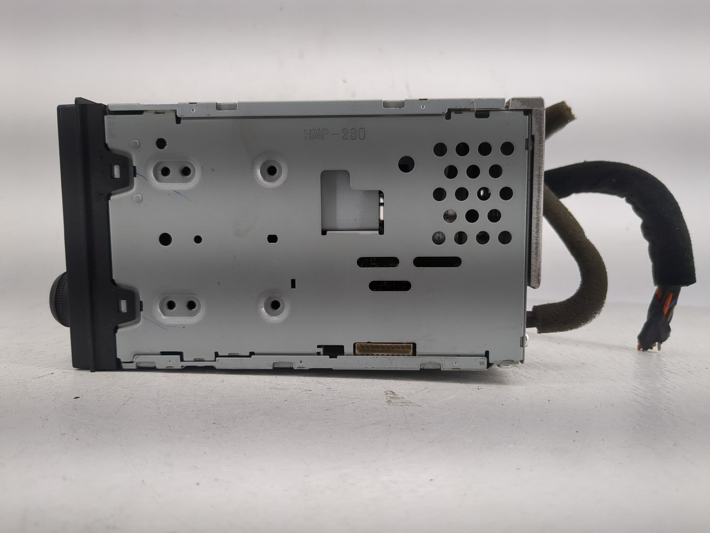 2007-2008 Hyundai Tucson Radio AM FM Cd Player Receiver Replacement P/N:96180-2E600 Fits Fits 2007 2008 OEM Used Auto Parts 