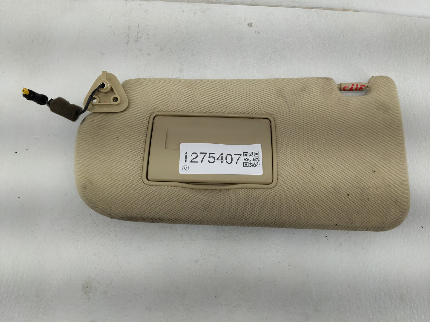 2005-2009 Hyundai Tucson Sun Visor Shade Replacement Driver Left Mirror Fits Fits 2005 2006 2007 2008 2009 OEM Used Auto Par