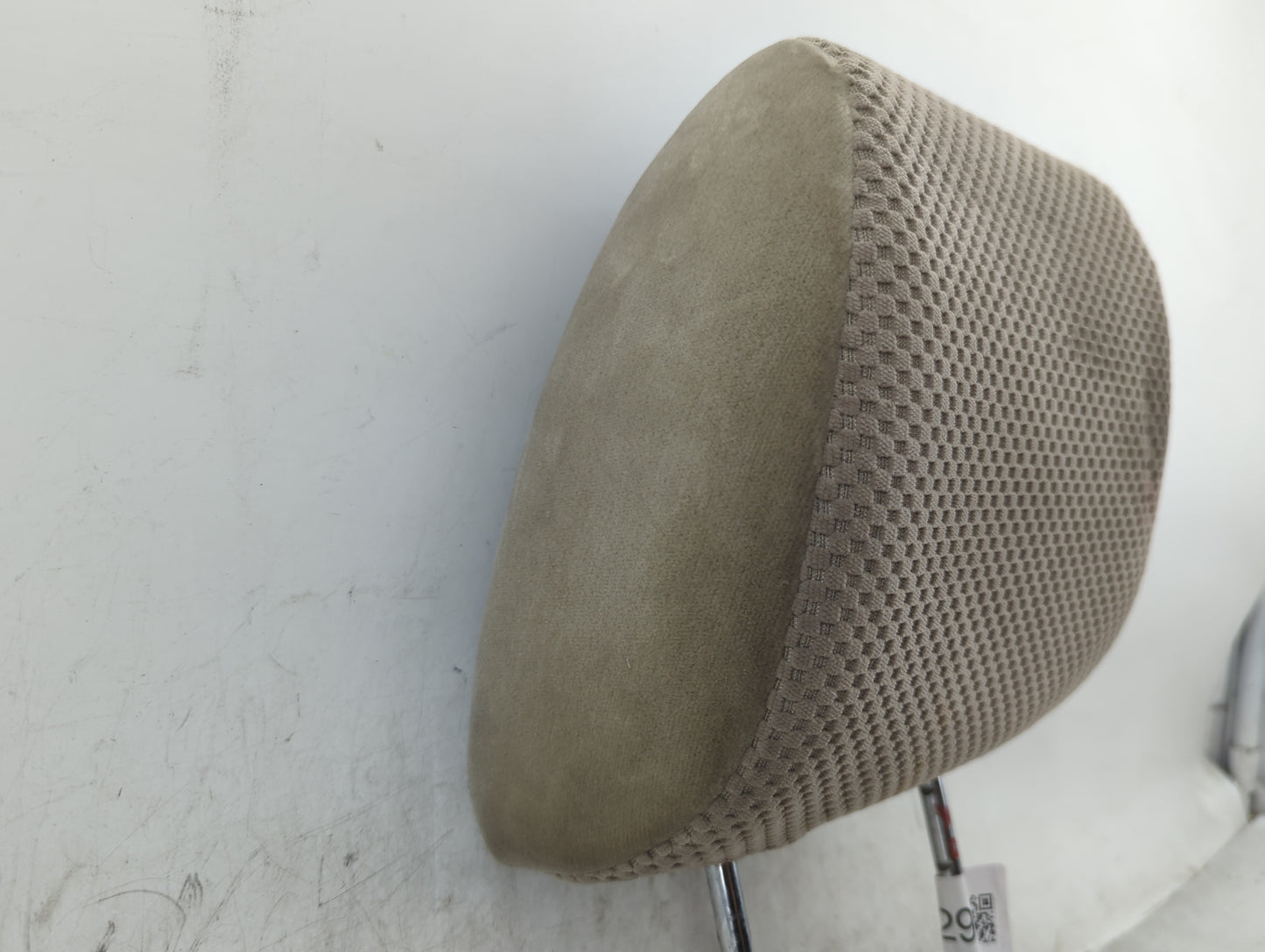 2005-2008 Hyundai Tucson Headrest Head Rest Front Driver Seat Grey - Oemusedautoparts1.com