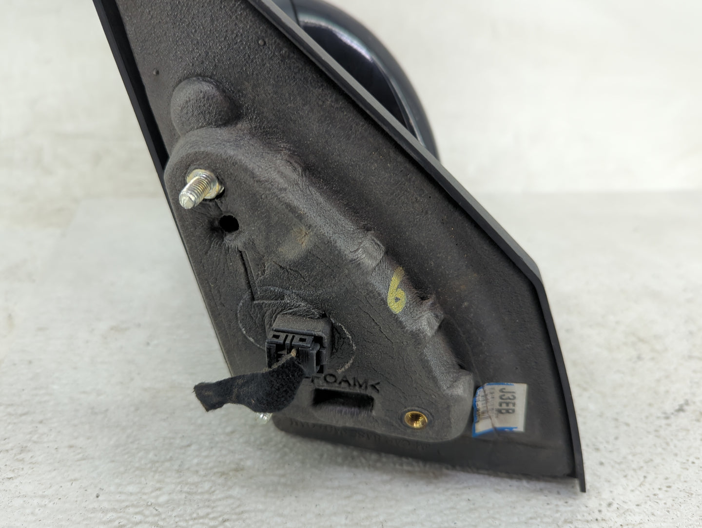 2007 Hyundai Tucson Driver Side View Mirror - Left Door Mirror OEM Used - Oemusedautoparts1.com
