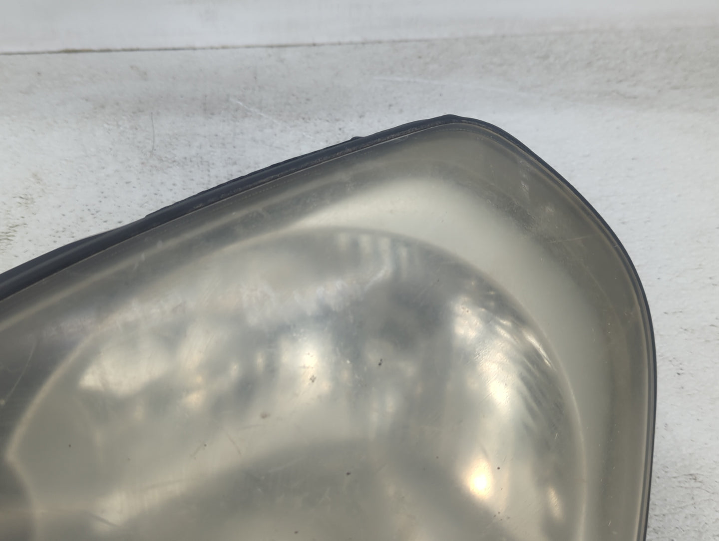 2005-2008 Hyundai Tucson Driver Left Oem Head Light Headlight Lamp - Oemusedautoparts1.com