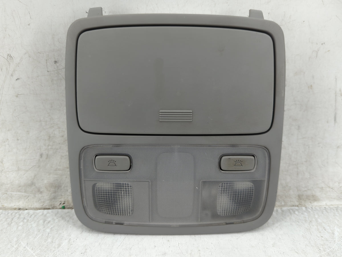 2006-2009 Hyundai Tucson Overhead Roof Console 1437927 - Oemusedautoparts1.com