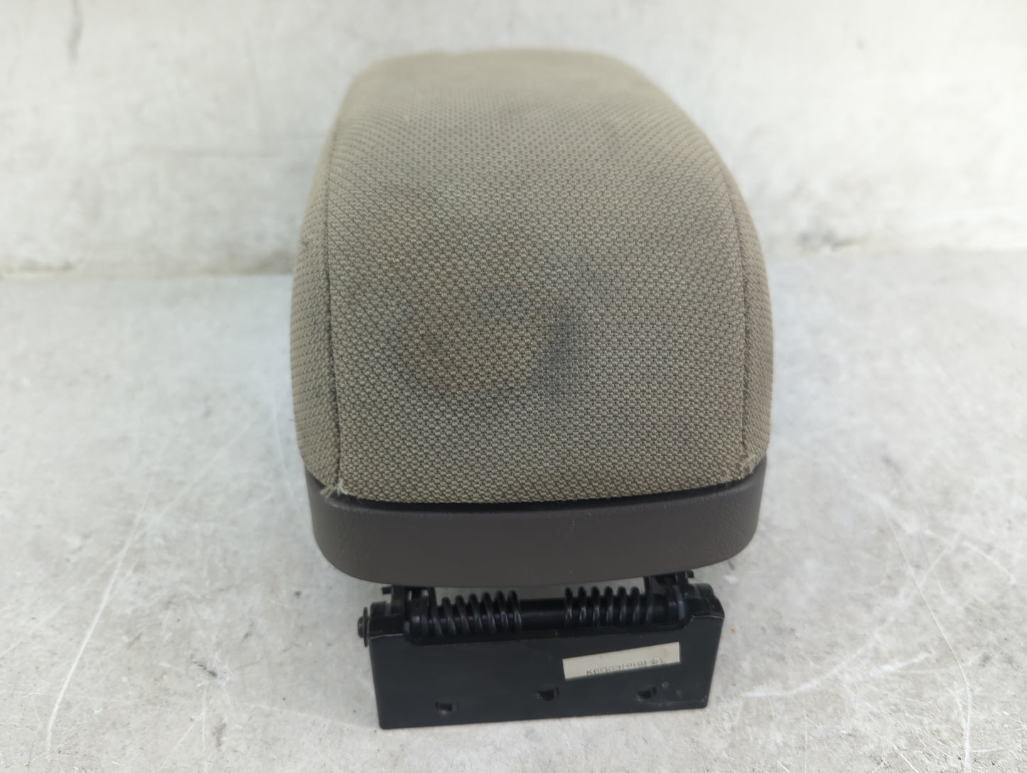 2007 Hyundai Tucson Headrest Head Rest Rear Seat Fits OEM Used Auto Parts - Oemusedautoparts1.com