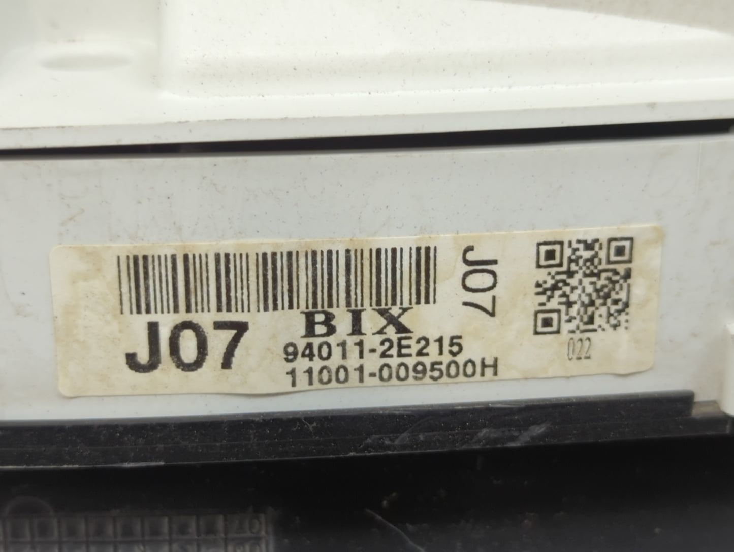 2007-2009 Hyundai Tucson Instrument Cluster Speedometer Gauges P/N:94011-2E215 Miles: Fits Fits 2007 2008 2009 OEM Used Auto