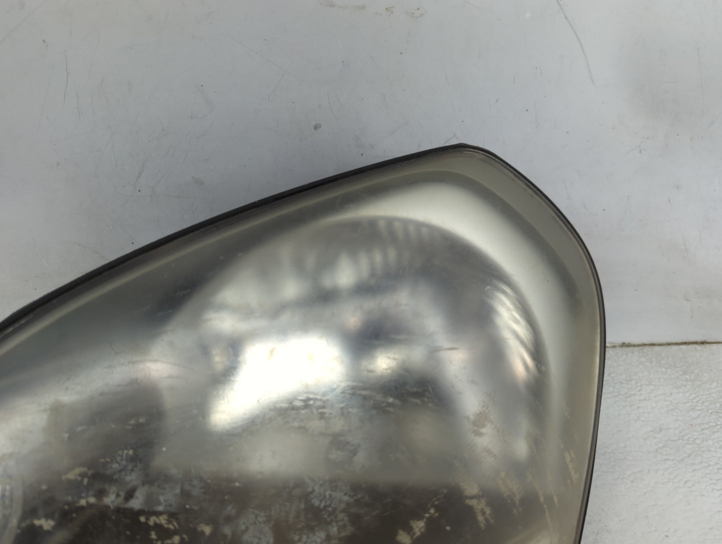 2005-2008 Hyundai Tucson Driver Left Oem Head Light Headlight Lamp - Oemusedautoparts1.com