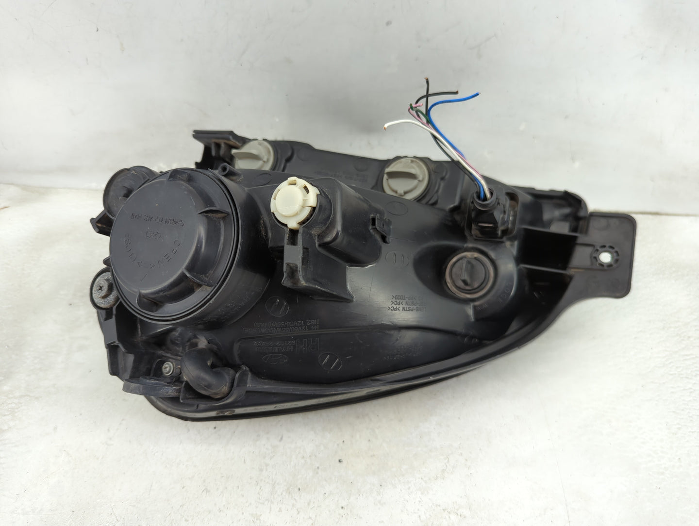 2005-2008 Hyundai Tucson Driver Left Oem Head Light Headlight Lamp - Oemusedautoparts1.com