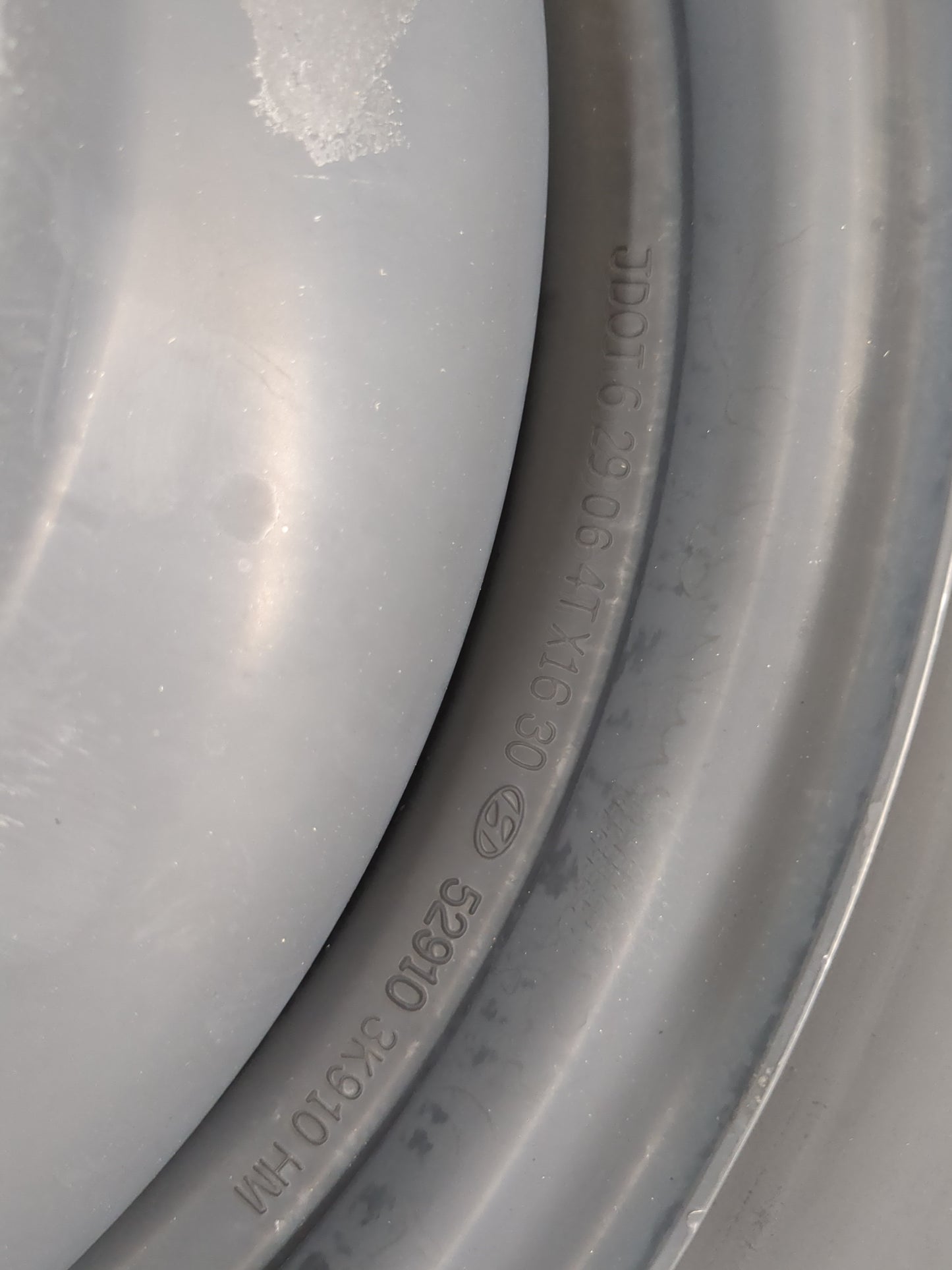 2006-2015 Hyundai Tucson Spare Donut Tire Wheel Rim Oem 1455276 - Oemusedautoparts1.com