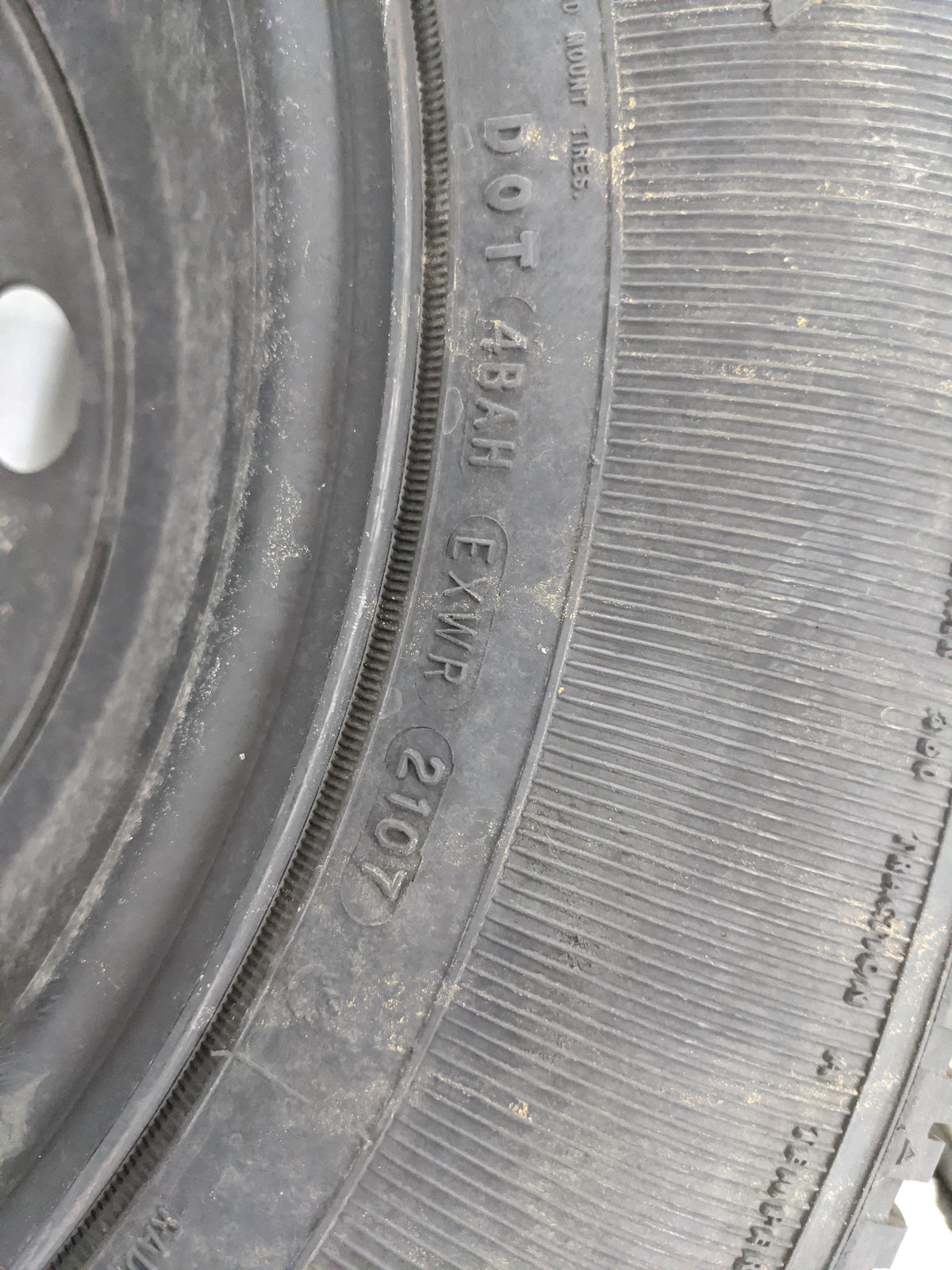 2007 Hyundai Tucson Spare Donut Tire Wheel Rim Oem - Oemusedautoparts1.com
