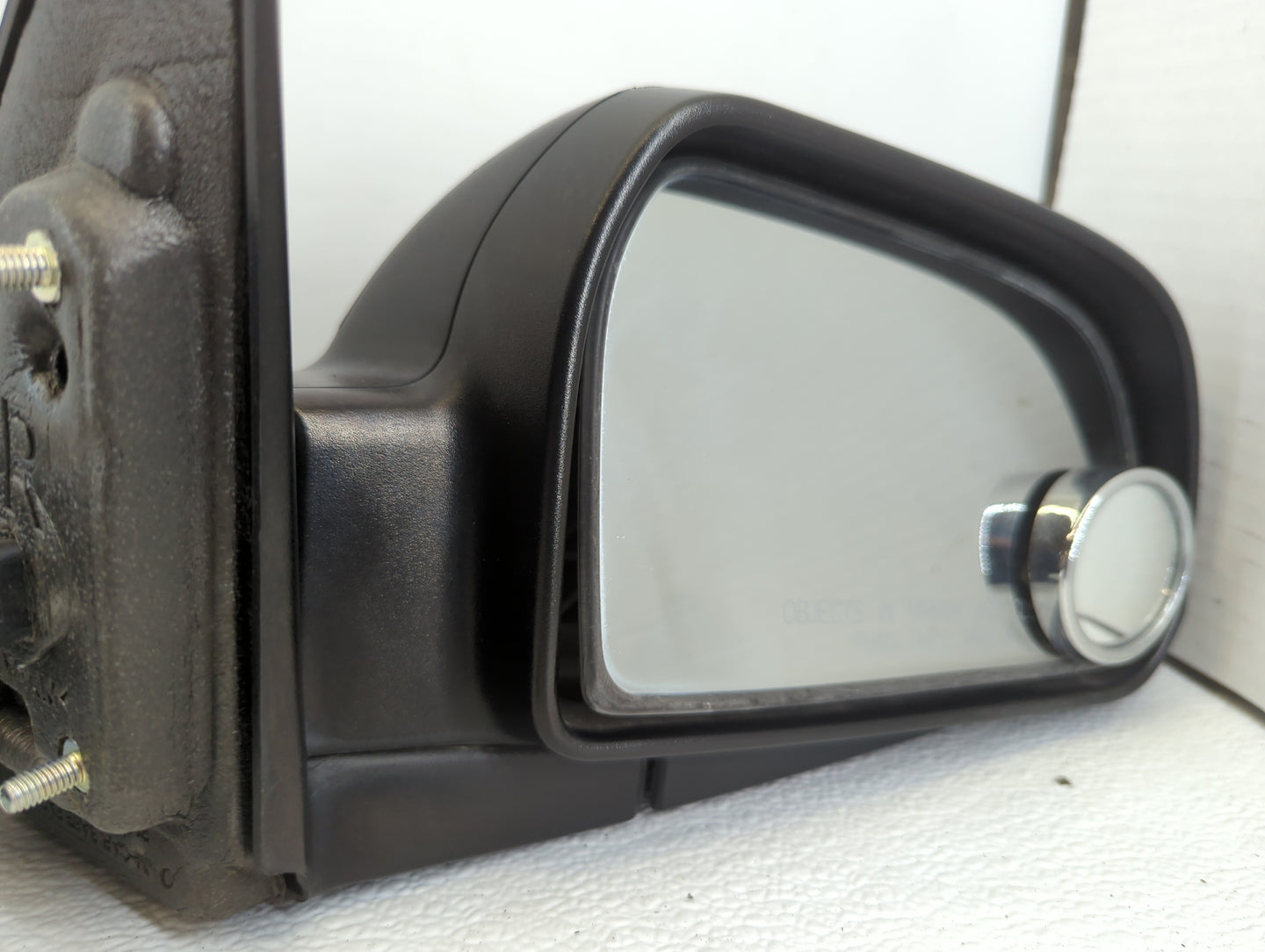2005-2009 Hyundai Tucson Driver Side View Mirror - Left Door Mirror OEM Used - Oemusedautoparts1.com