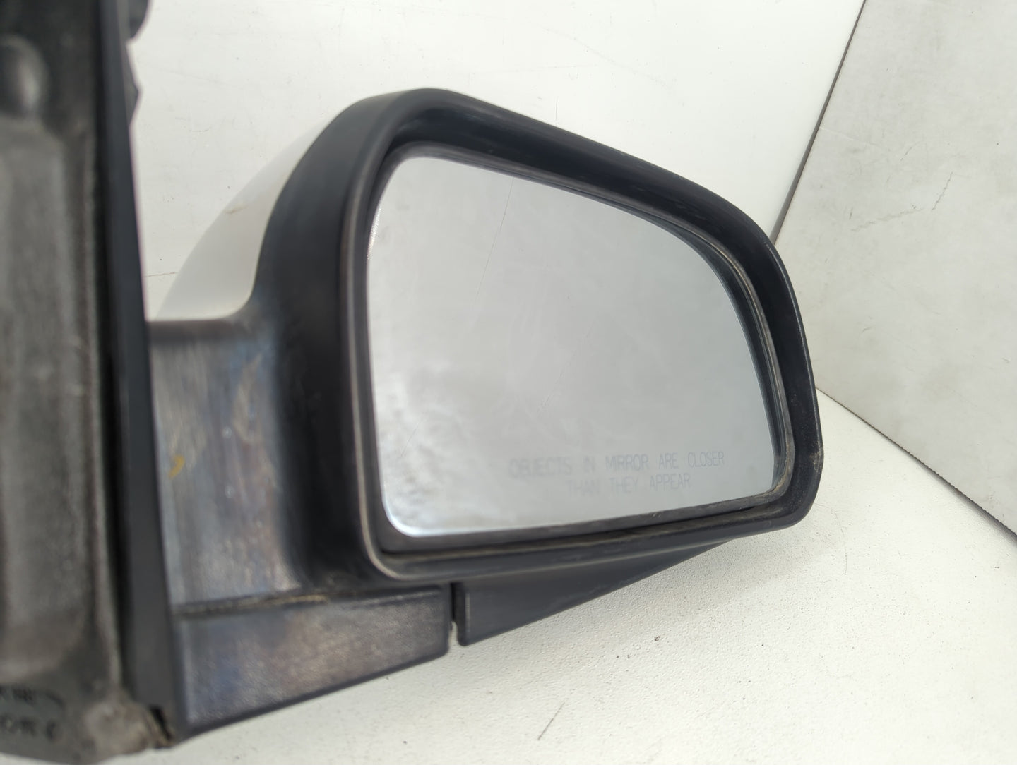2005-2009 Hyundai Tucson Passenger Side View Mirror - Right Door Mirror OEM Used - Oemusedautoparts1.com