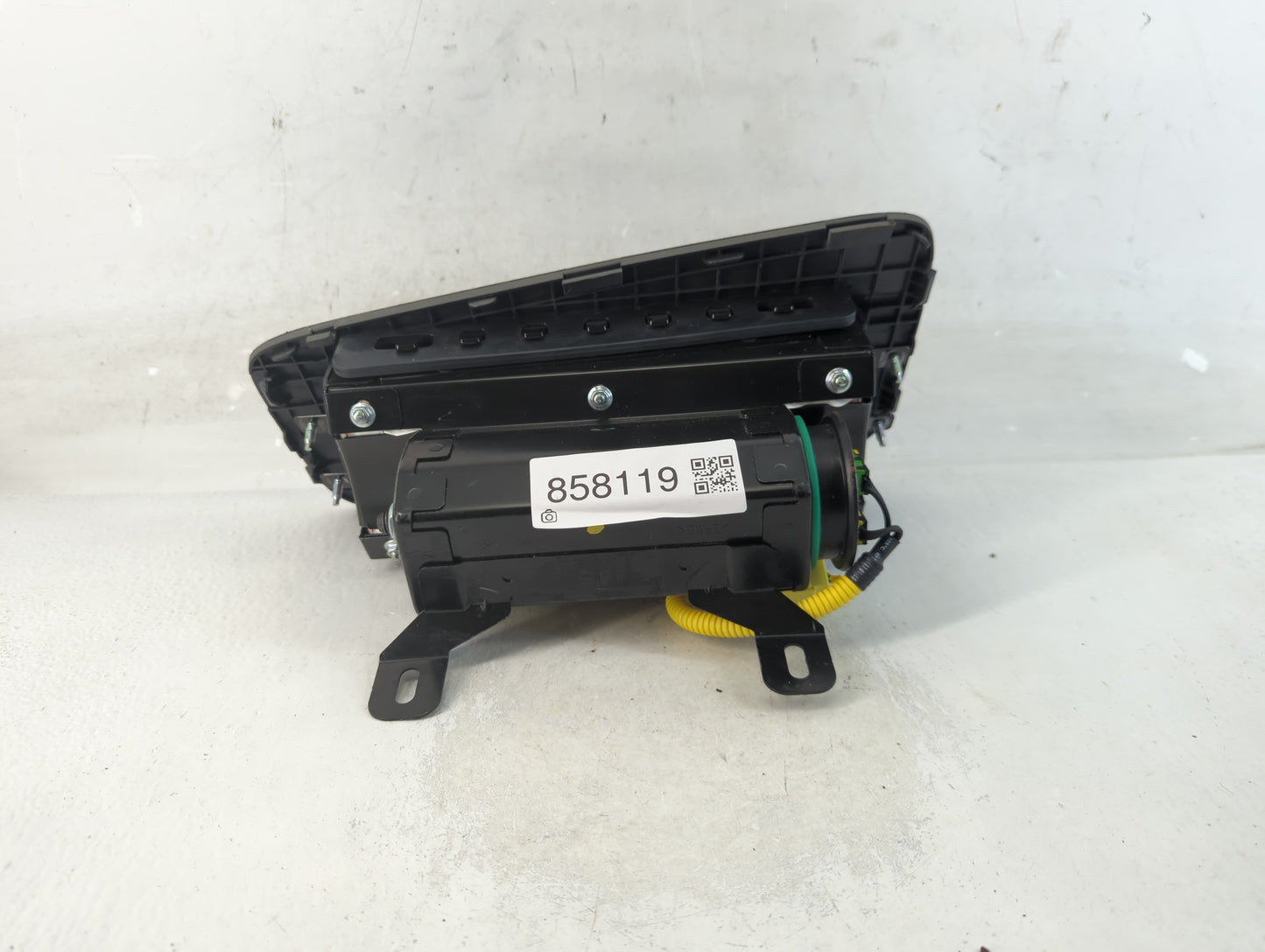 2005-2009 Hyundai Tucson Air Bag Passenger Right Dashboard OEM Fits Fits 2005 2006 2007 2008 2009 OEM Used Auto Parts - Oemu