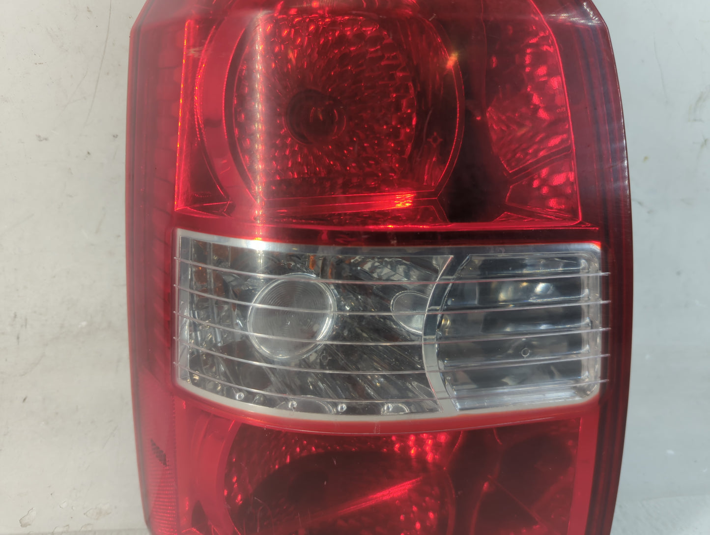 2005-2009 Hyundai Tucson Tail Light Assembly Driver Left OEM P/N:A#1157 P21/5W Fits Fits 2005 2006 2007 2008 2009 OEM Used A
