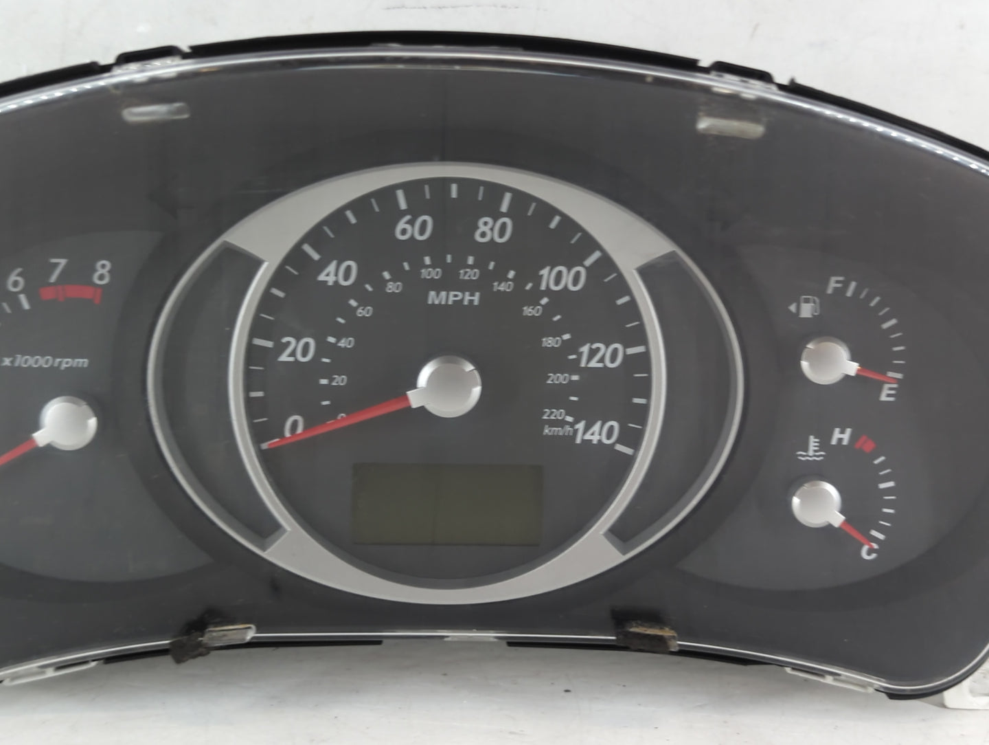 2007 Hyundai Tucson Instrument Cluster Speedometer Gauges Fits OEM Used Auto Parts - Oemusedautoparts1.com