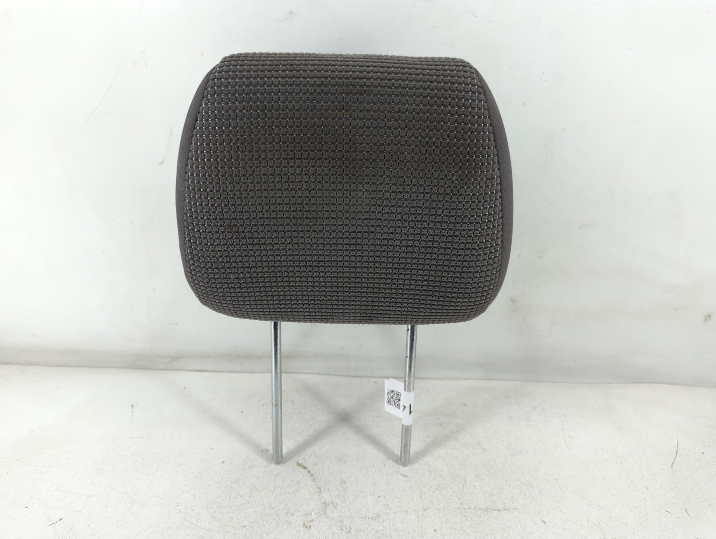 2005-2008 Hyundai Tucson Headrest Head Rest Front Driver Passenger Seat Fits Fits 2005 2006 2007 2008 OEM Used Auto Parts - 