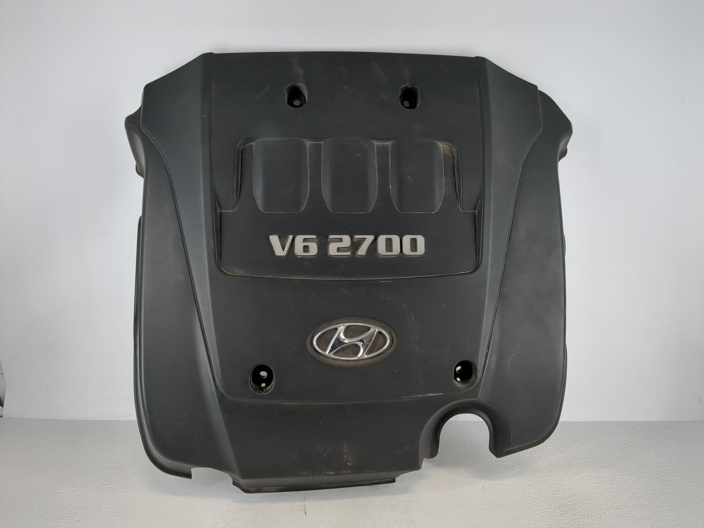 2007 Hyundai Tucson Engine Cover - Oemusedautoparts1.com