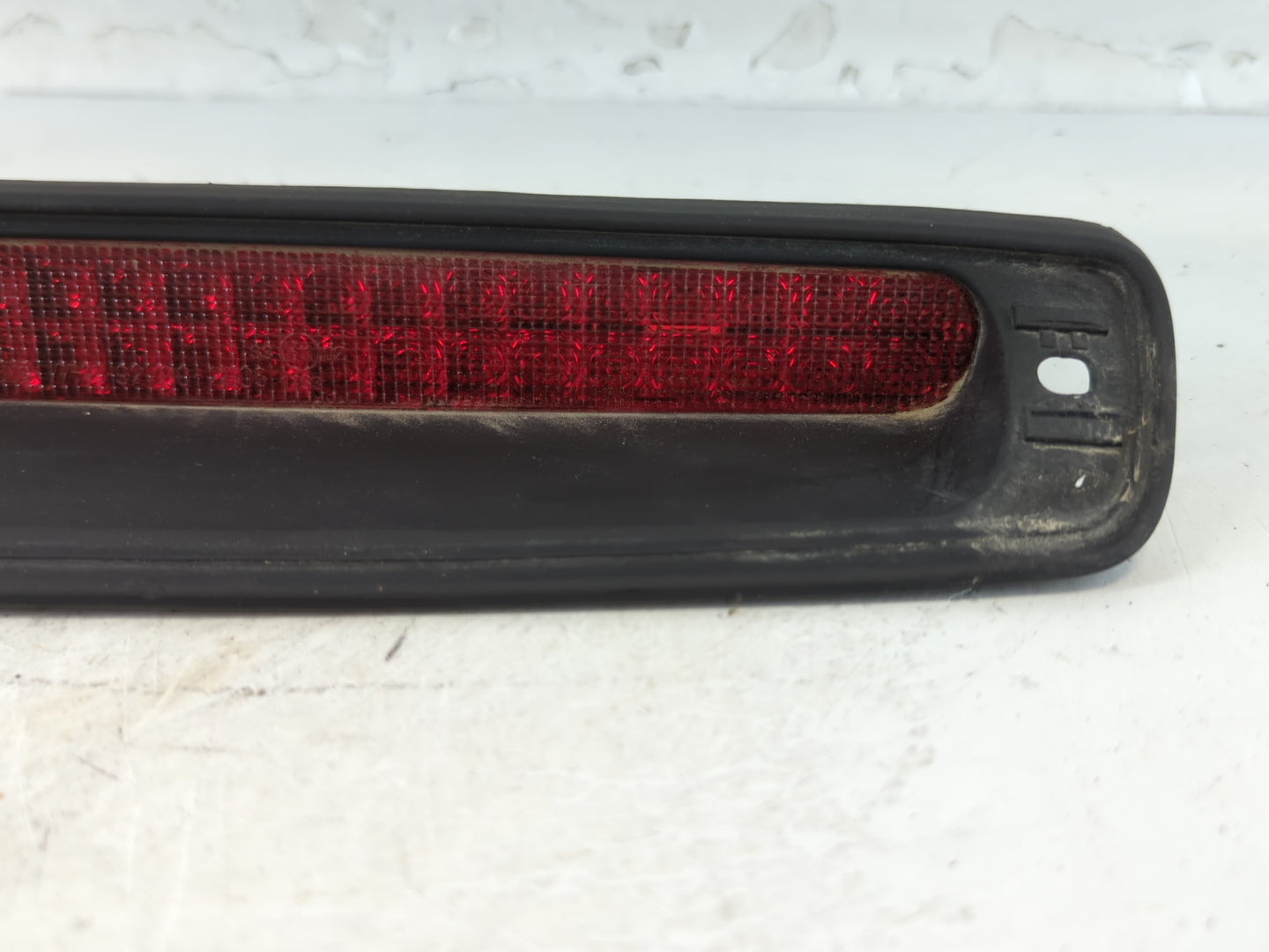 2007 Hyundai Tucson Third Brake Light Tail Light Fits OEM Used Auto Parts - Oemusedautoparts1.com