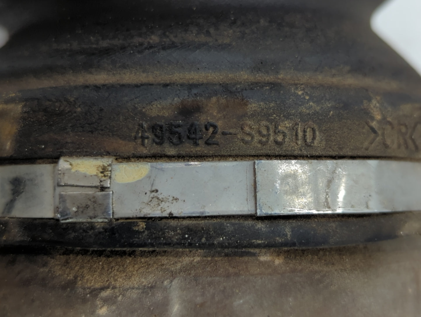 2005-2009 Hyundai Tucson Axle Shaft Front Driver Cv C/v - Oemusedautoparts1.com