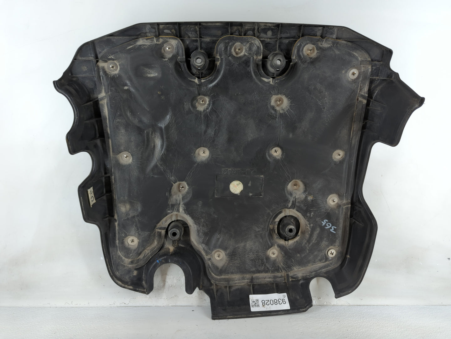 2007 Hyundai Tucson Engine Cover - Oemusedautoparts1.com