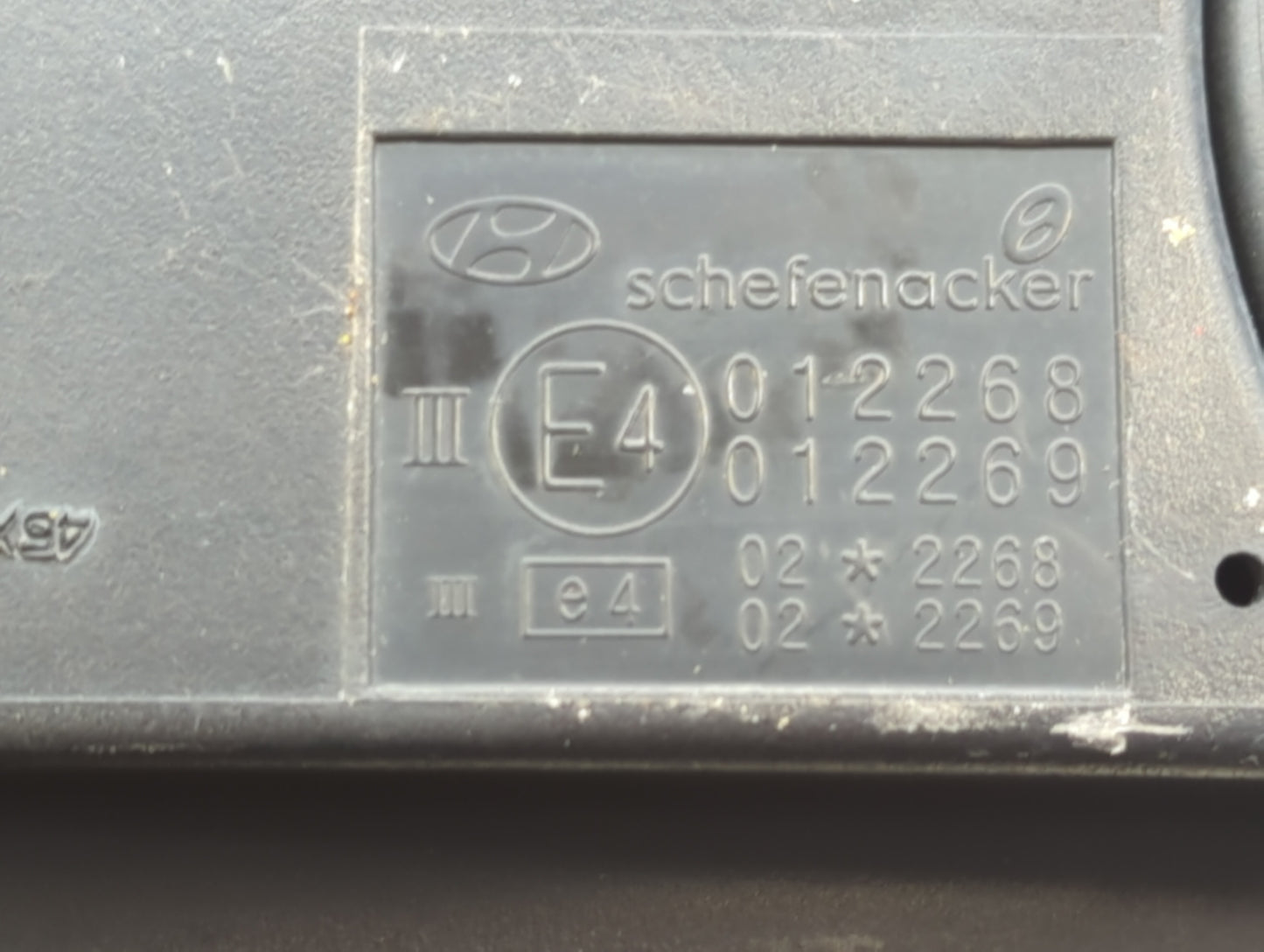 2007 Hyundai Tucson Passenger Side View Mirror - Right Door Mirror OEM Used - Oemusedautoparts1.com