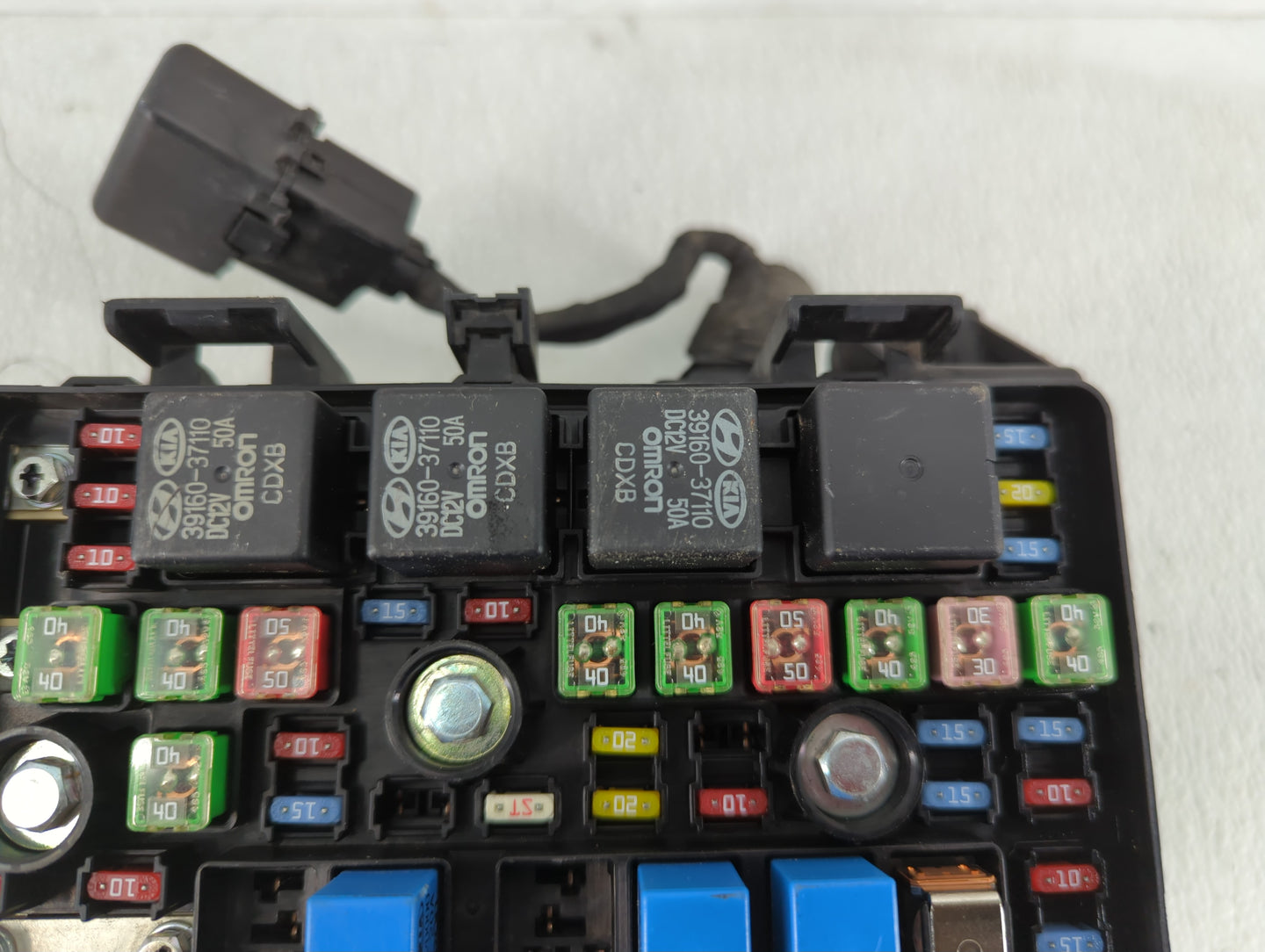 2007 Hyundai Veracruz Fusebox Fuse Box Panel Relay Module P/N:91950-3J020 Fits OEM Used Auto Parts - Oemusedautoparts1.com