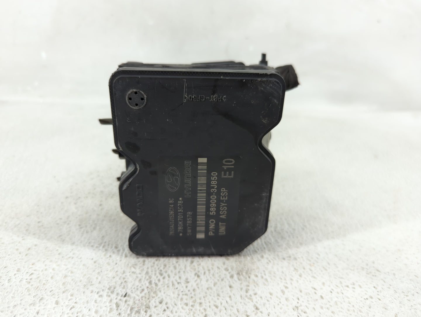 2007-2009 Hyundai Veracruz ABS Pump Control Module Replacement P/N:58910-3J850 Fits Fits 2007 2008 2009 OEM Used Auto Parts 