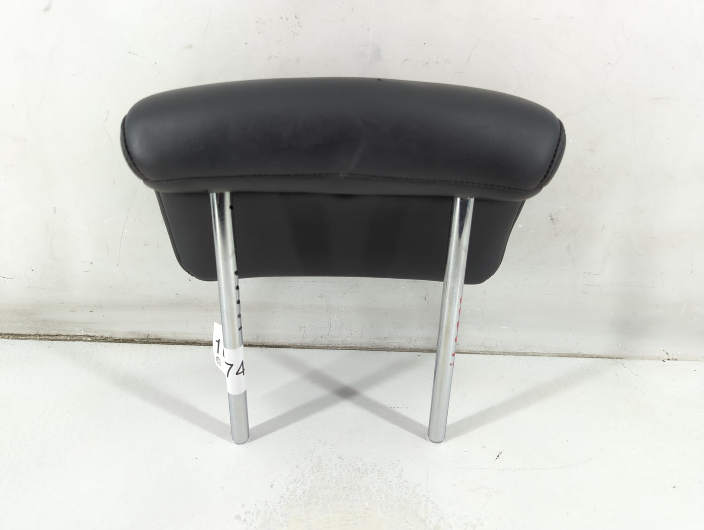 2007-2008 Infiniti Fx35 Headrest Head Rest Front Driver Passenger Seat Fits Fits 2007 2008 OEM Used Auto Parts - Oemusedauto