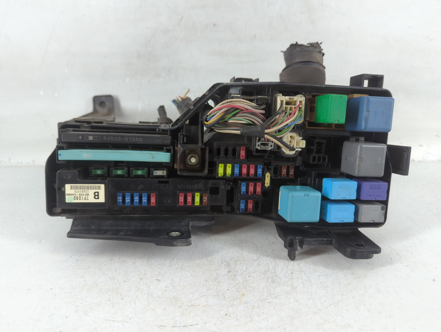 2003-2008 Infiniti Fx35 Fusebox Fuse Box Panel Relay Module P/N:82720-33080 Fits Fits 2003 2004 2005 2006 2007 2008 OEM Used