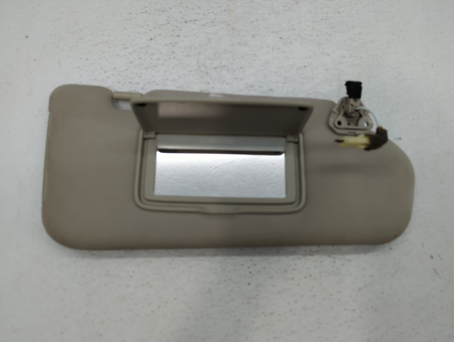 2007 Infiniti Fx35 Sun Visor Shade Replacement Passenger Right Mirror Fits Fits 2006 2008 OEM Used Auto Parts - Oemusedautop
