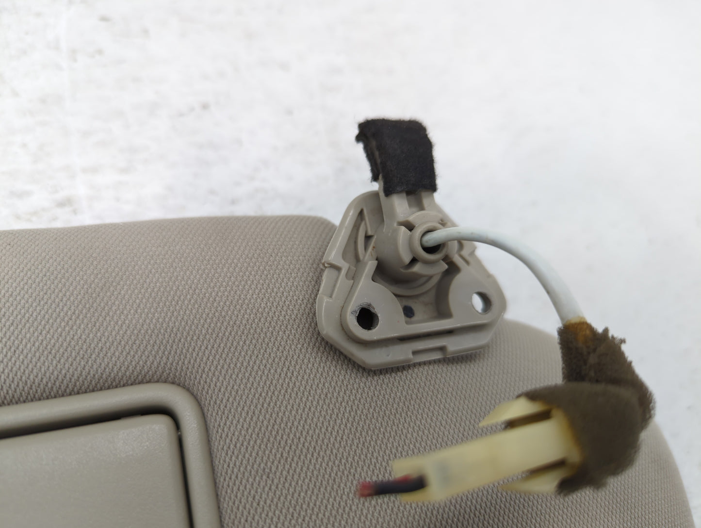2007 Infiniti Fx35 Sun Visor Shade Replacement Passenger Right Mirror Fits Fits 2006 2008 OEM Used Auto Parts - Oemusedautop