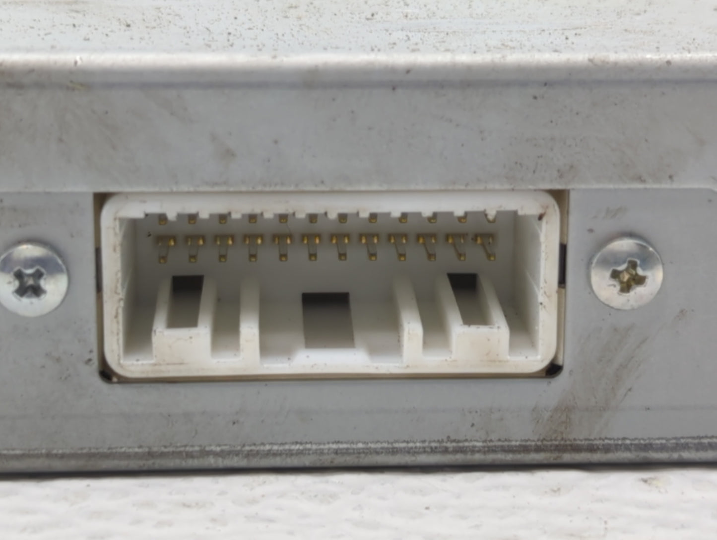 2006-2006 Infiniti Fx45 Chassis Control Module Ccm Bcm Body Control - Oemusedautoparts1.com