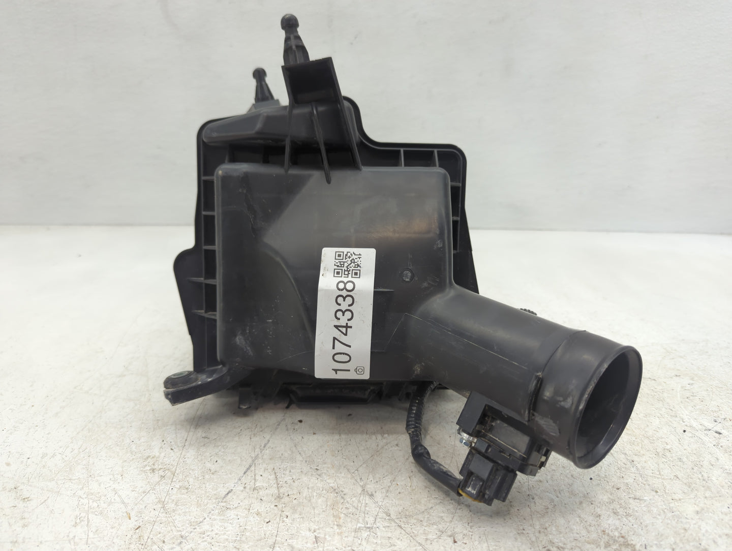 2007-2008 Infiniti G35 Air Cleaner Intake-duct Hose Tube - Oemusedautoparts1.com