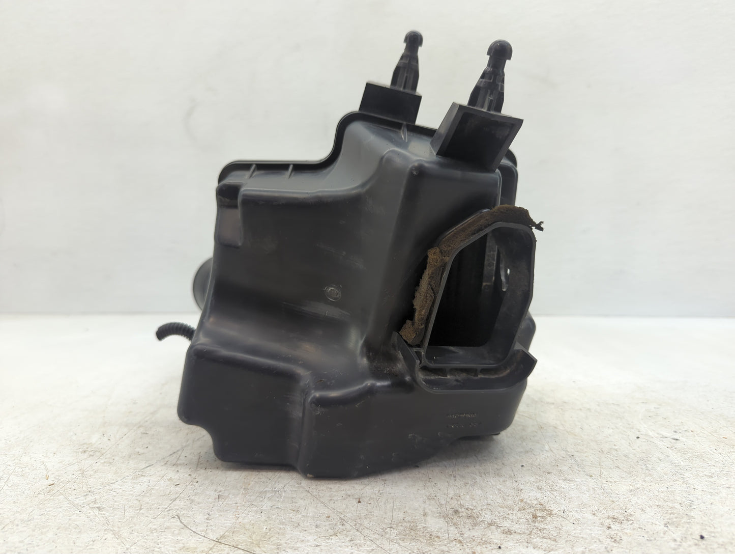 2007-2008 Infiniti G35 Air Cleaner Intake-duct Hose Tube - Oemusedautoparts1.com