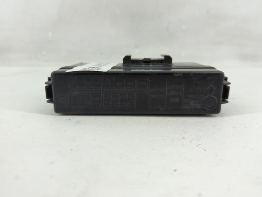 2006-2007 Infiniti G35 Fusebox Fuse Box Panel Relay Module Fits Fits 2006 2007 OEM Used Auto Parts - Oemusedautoparts1.com