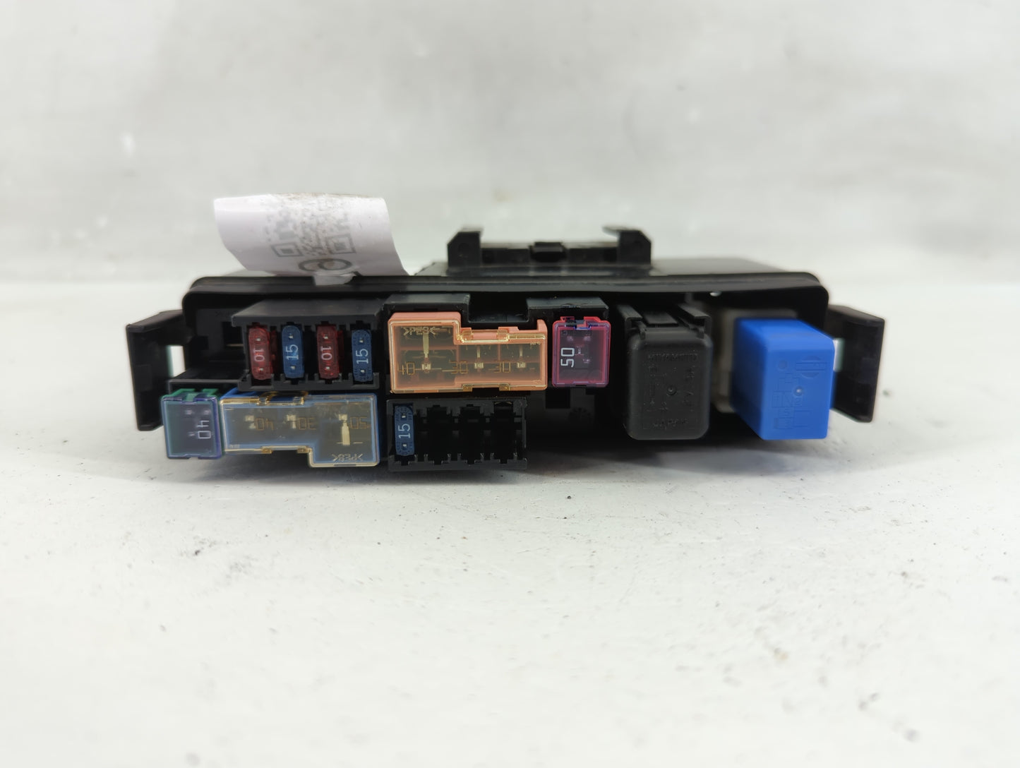 2006-2007 Infiniti G35 Fusebox Fuse Box Panel Relay Module Fits Fits 2006 2007 OEM Used Auto Parts - Oemusedautoparts1.com
