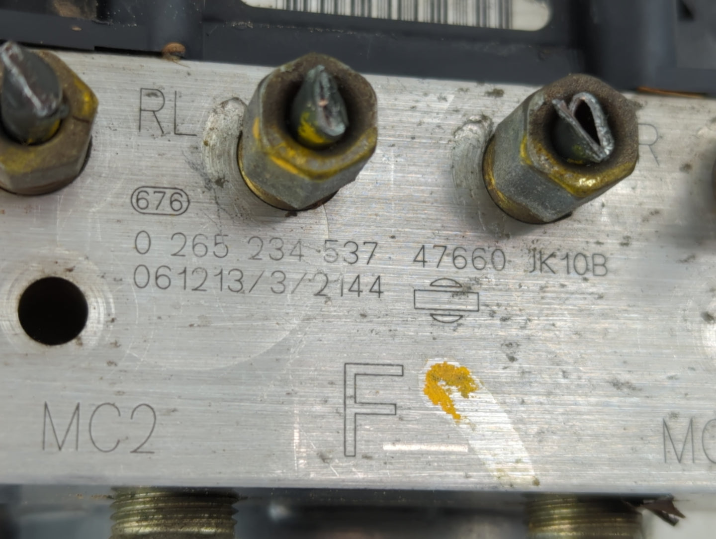 2007-2008 Infiniti G35 ABS Pump Control Module Replacement P/N:47660 JK10B 0 265 234 537 Fits Fits 2007 2008 OEM Used Auto P