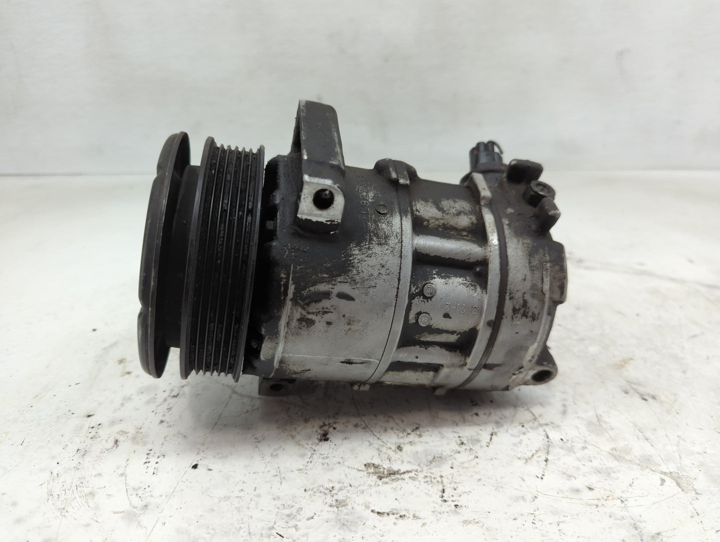 2003-2007 Infiniti G35 Air Conditioning A/c Ac Compressor Oem - Oemusedautoparts1.com