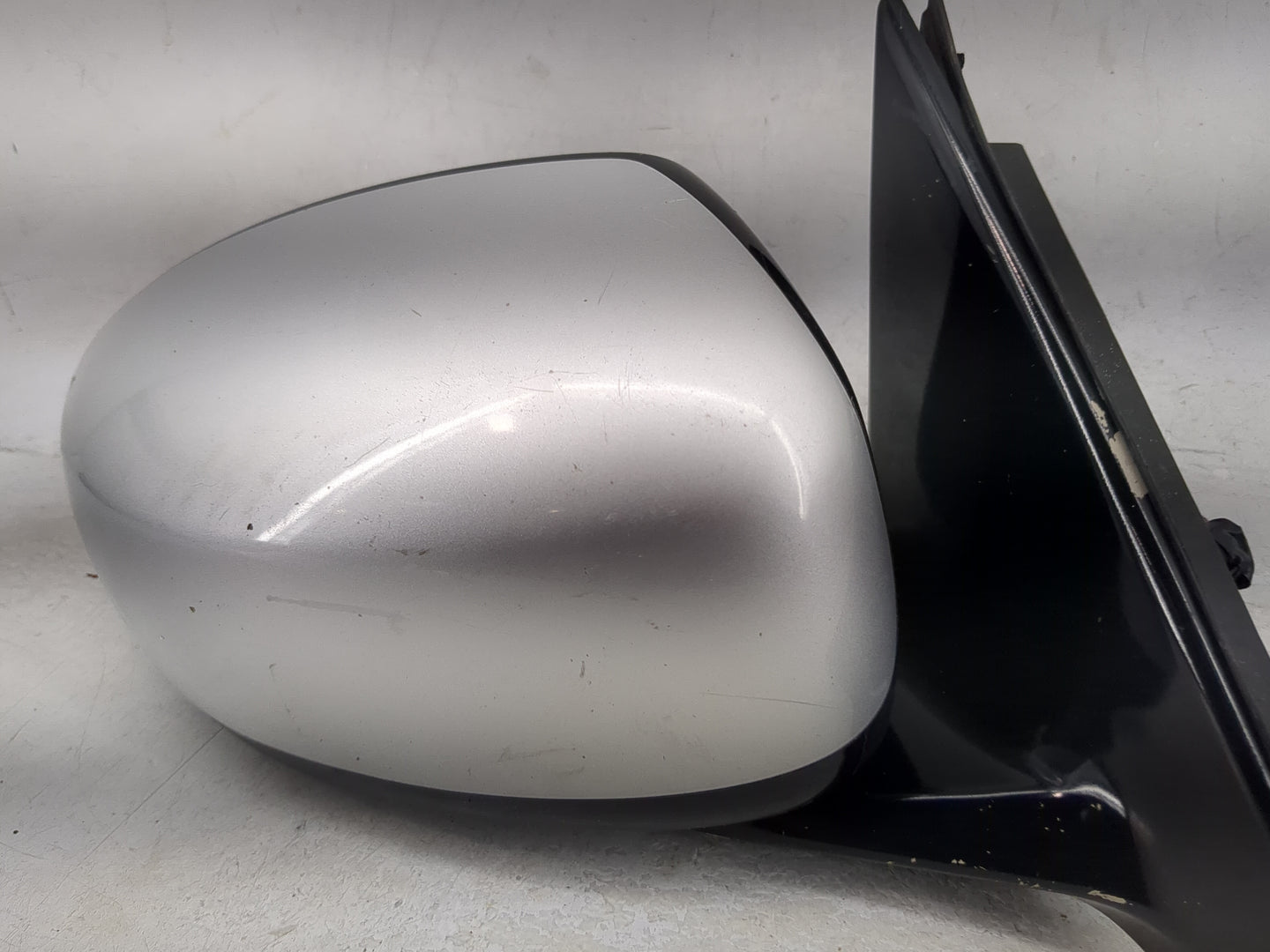 2007-2008 Infiniti G35 Passenger Side View Mirror - Right Door Mirror OEM Used - Oemusedautoparts1.com
