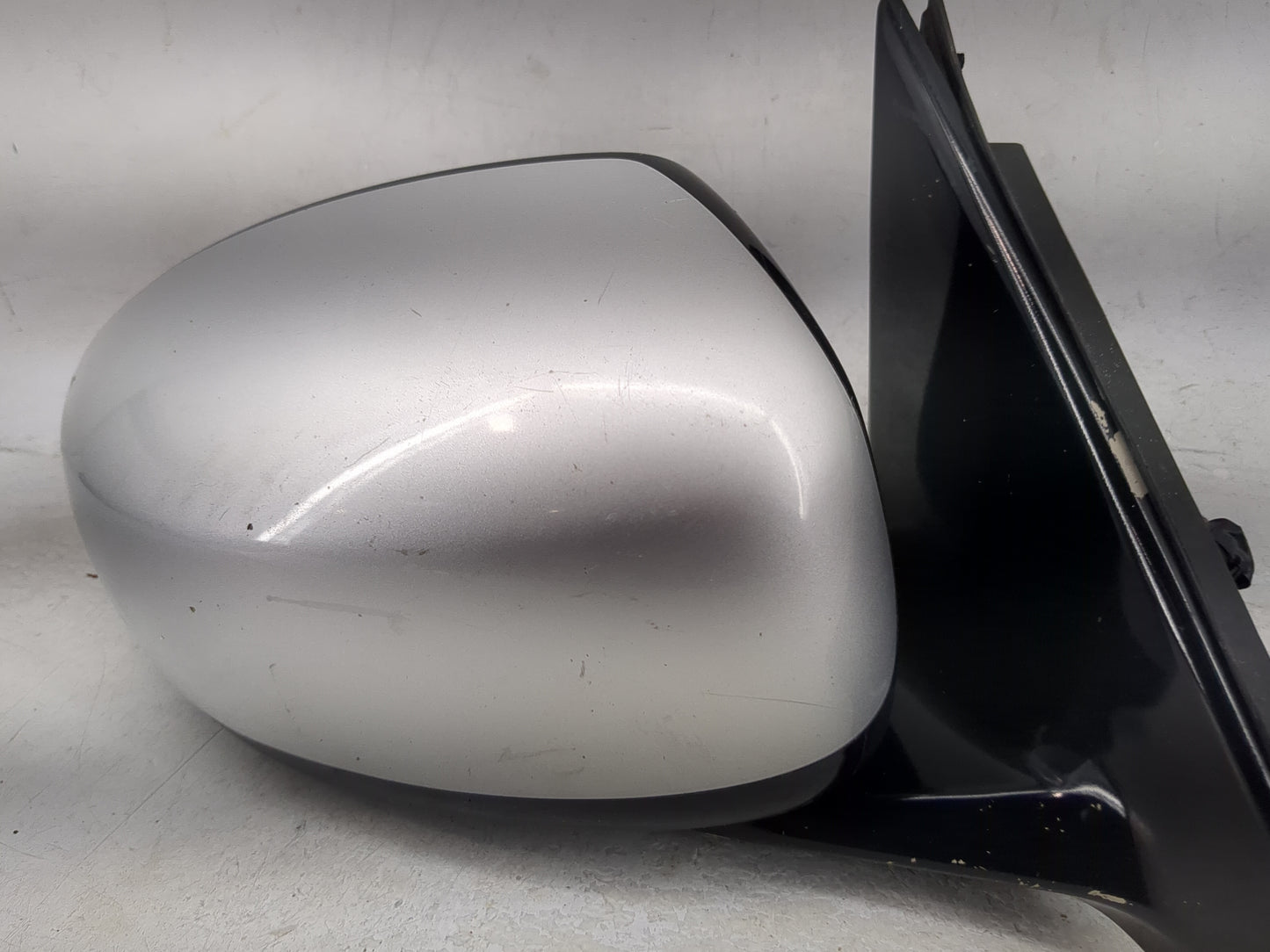 2007-2008 Infiniti G35 Passenger Side View Mirror - Right Door Mirror OEM Used - Oemusedautoparts1.com