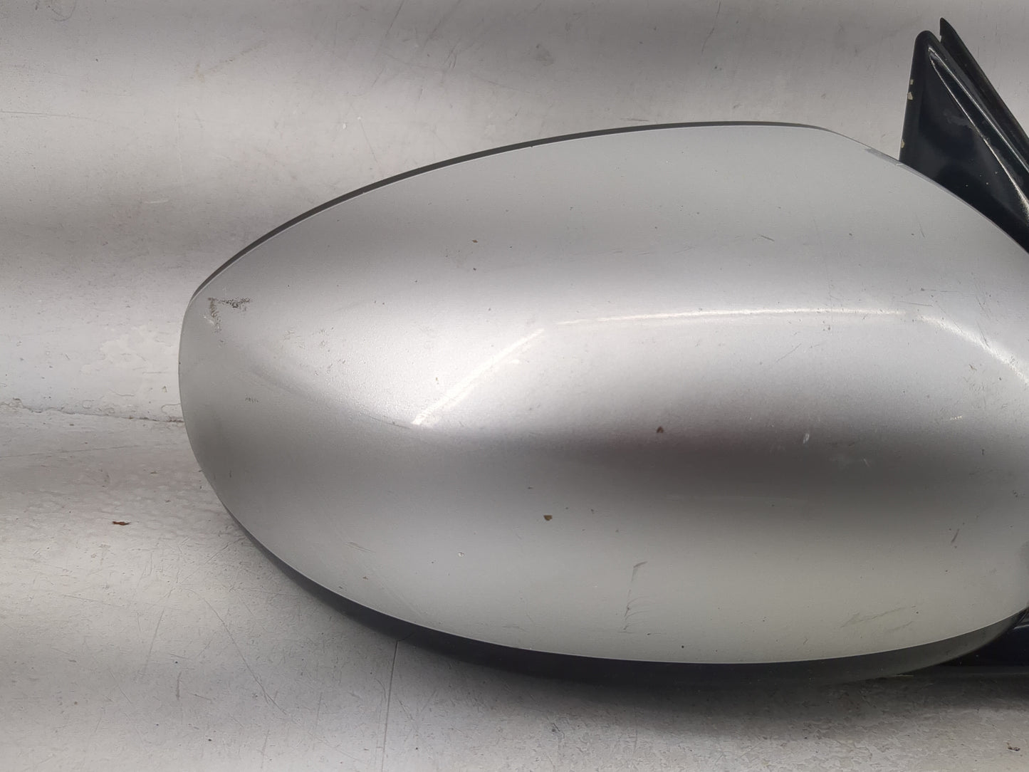 2007-2008 Infiniti G35 Passenger Side View Mirror - Right Door Mirror OEM Used - Oemusedautoparts1.com