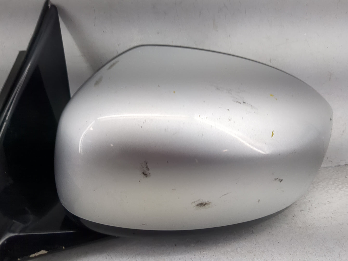 2007-2008 Infiniti G35 Driver Side View Mirror - Left Door Mirror OEM Used - Oemusedautoparts1.com