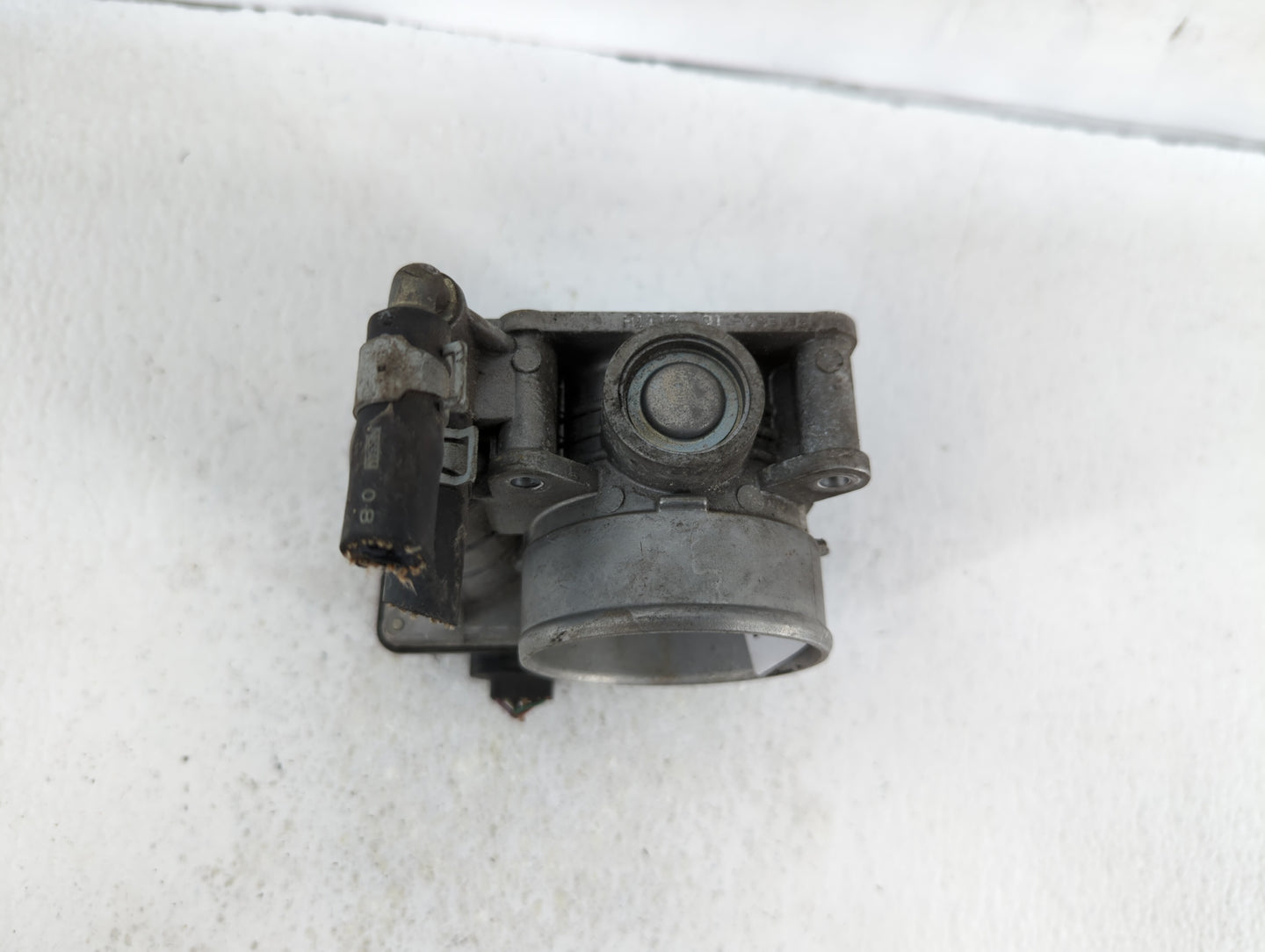 2007-2008 Infiniti G35 Throttle Body P/N:RME60-21 RME60-12 Fits OEM Used Auto Parts - Oemusedautoparts1.com
