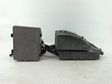 2007-2008 Infiniti G35 Fusebox Fuse Box Panel Relay Module P/N:24381 7990A 284B7JK00A Fits Fits 2007 2008 OEM Used Auto Part