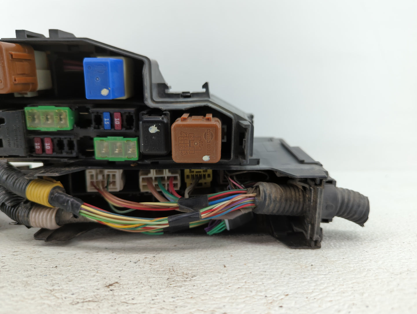 2007-2008 Infiniti G35 Fusebox Fuse Box Panel Relay Module P/N:24381 7990A 284B7JK00A Fits Fits 2007 2008 OEM Used Auto Part