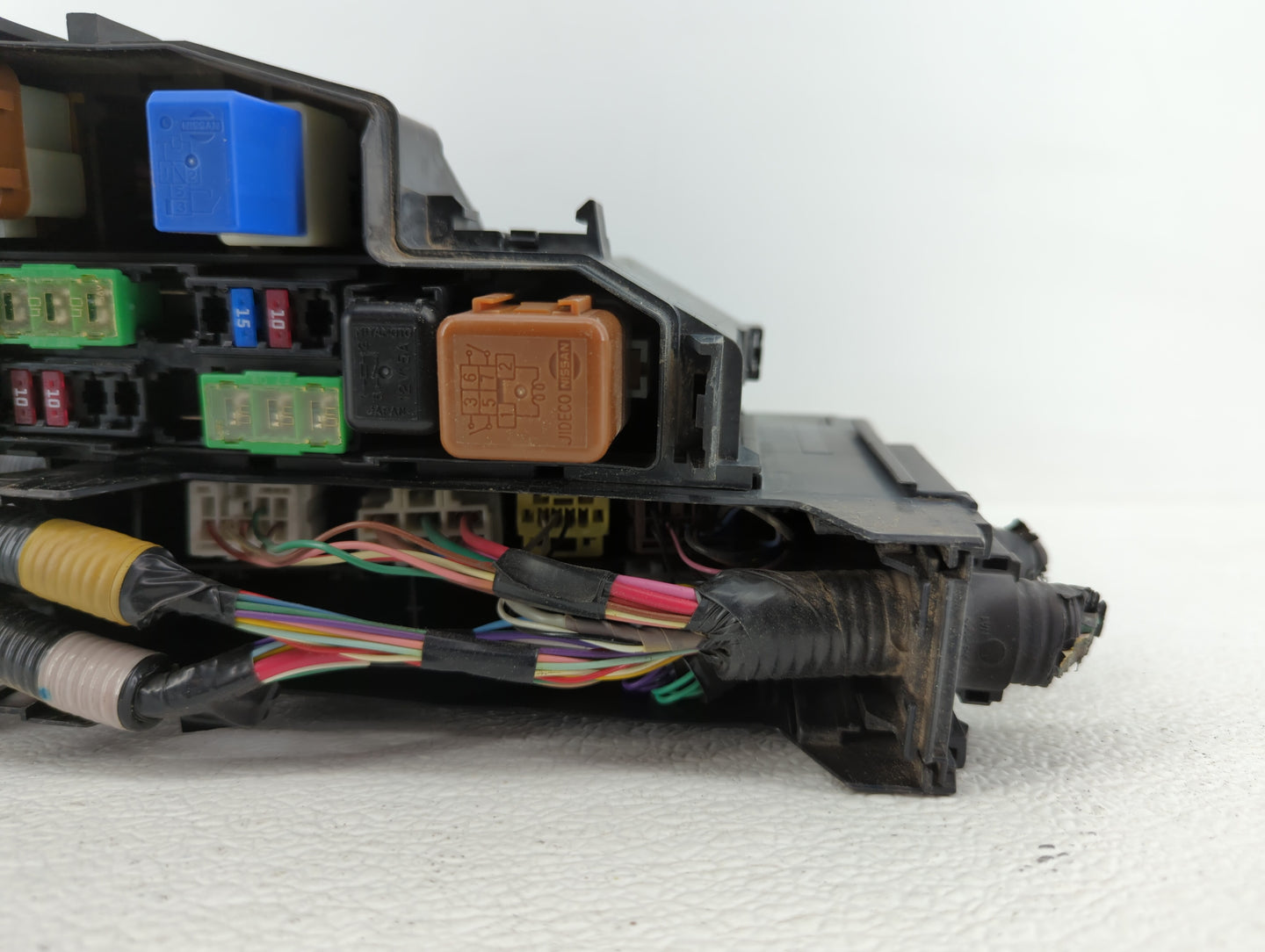 2007-2008 Infiniti G35 Fusebox Fuse Box Panel Relay Module P/N:24381 7990A 284B7JK00A Fits Fits 2007 2008 OEM Used Auto Part