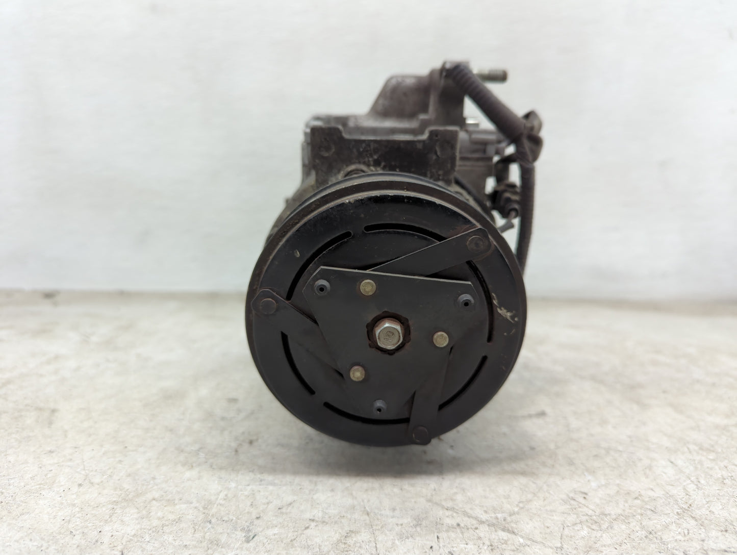 2007-2008 Infiniti G35 Air Conditioning A/c Ac Compressor Oem - Oemusedautoparts1.com
