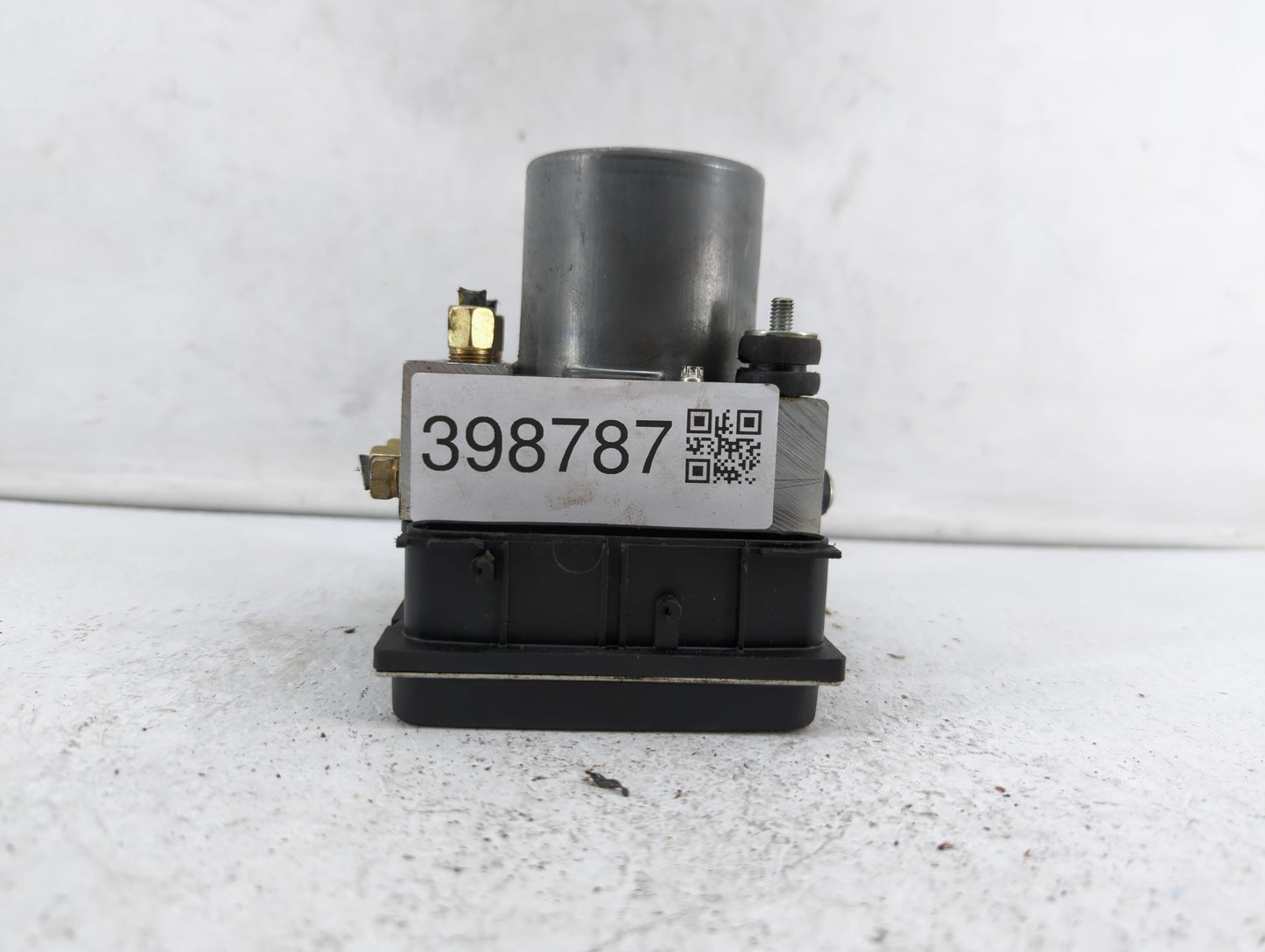 2007-2008 Infiniti G35 ABS Pump Control Module Replacement P/N:47660 JK10B 47660 JK10A Fits Fits 2007 2008 OEM Used Auto Par