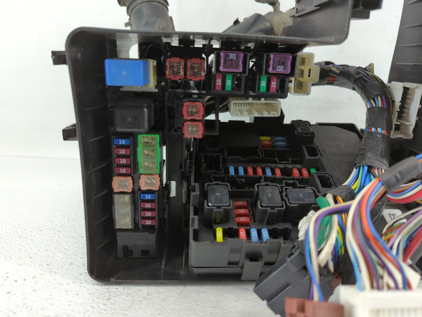 2007-2008 Infiniti G35 Fusebox Fuse Box Panel Relay Module P/N:24381 7990A 284B7JK00A, 284B9 JK000 Fits Fits 2007 2008 OEM U