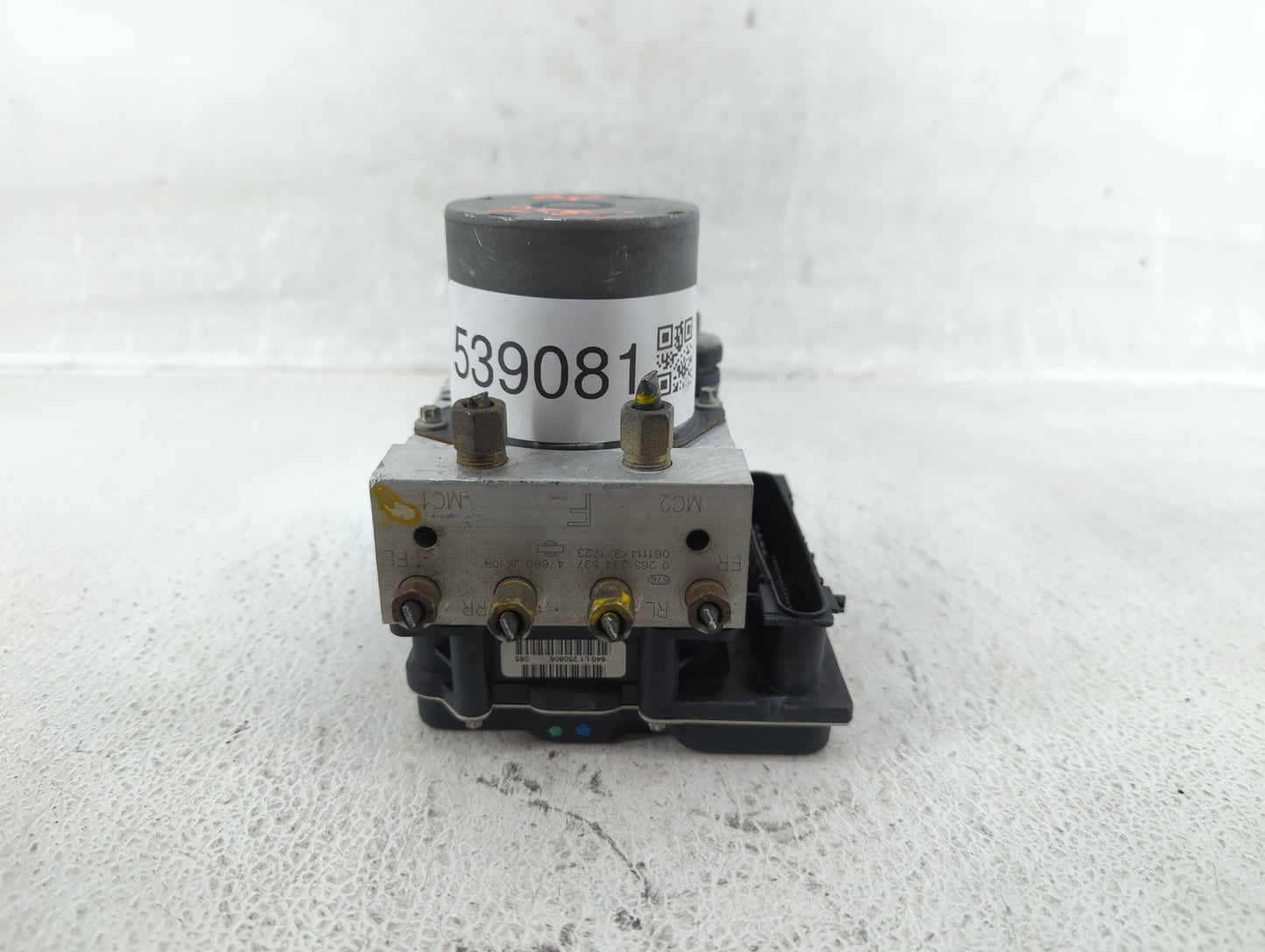 2007-2008 Infiniti G35 ABS Pump Control Module Replacement P/N:47660 JK10B 47660 JK10A Fits Fits 2007 2008 OEM Used Auto Par