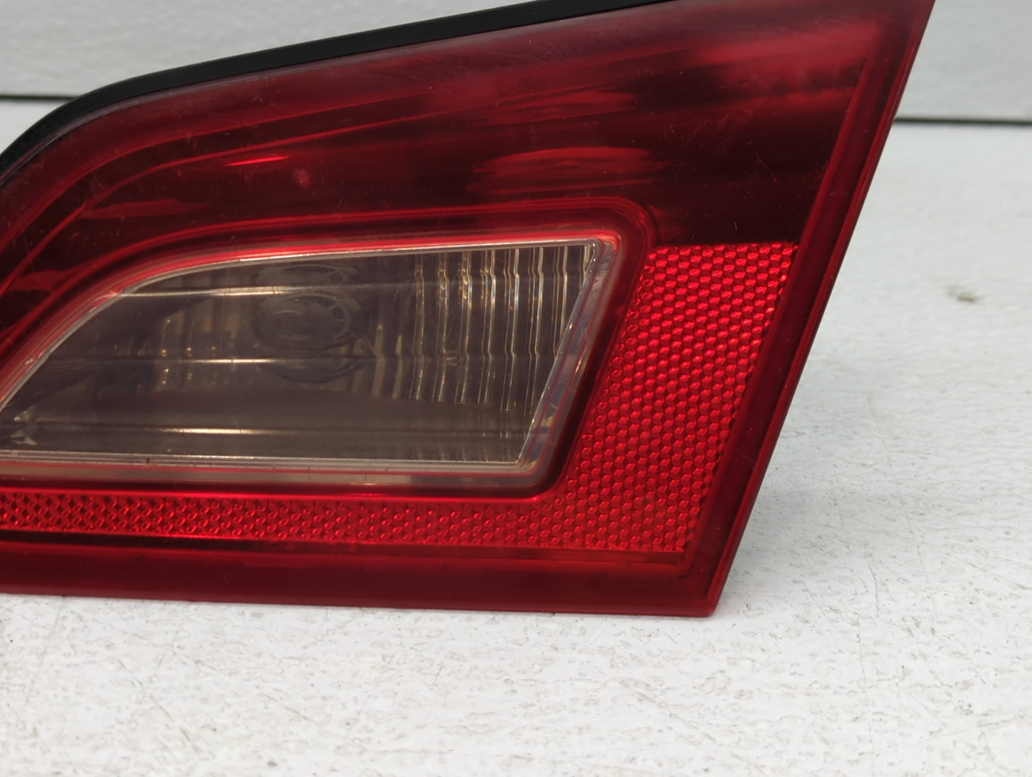2007-2008 Infiniti G35 Tail Light Assembly Passenger Right OEM Fits Fits 2007 2008 2009 2010 2011 2012 2013 2015 OEM Used Au