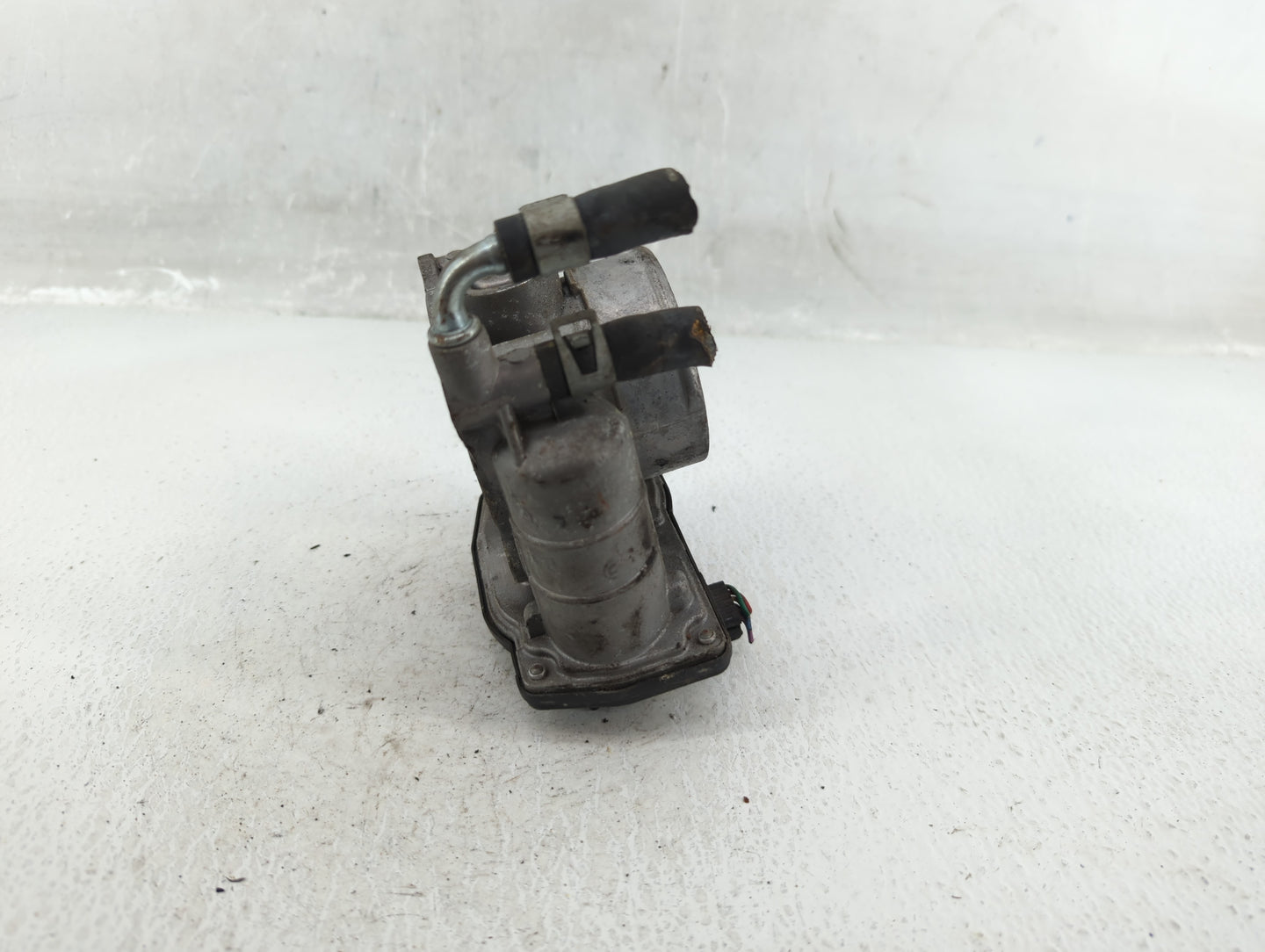 2007-2008 Infiniti G35 Throttle Body P/N:RME60-16 Fits Fits 2007 2008 2009 2010 2011 2012 2013 2014 2015 2016 2017 2018 2019
